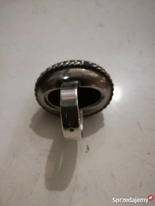 Unikatowy srebrny pierścionek ORNO z onyksem Rękodzieło Kraków