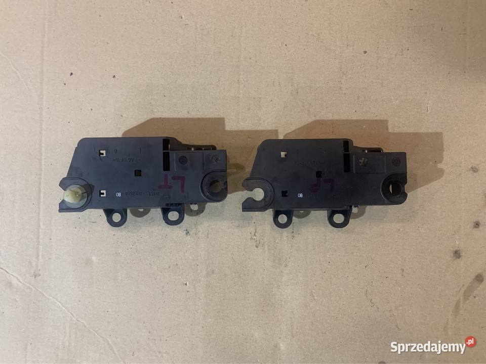 3M51R22601 klamka wewnętrzna prawa Ford focus Szczecin sprzedam
