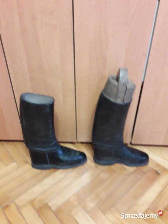Czarne skórzane buty z cholewami oficerki Kraków