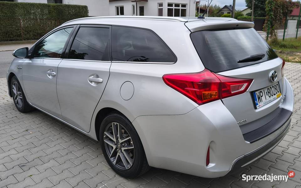 Toyota Auris 18 Hybryda LPG 15100 CVT Super stan sprzedam