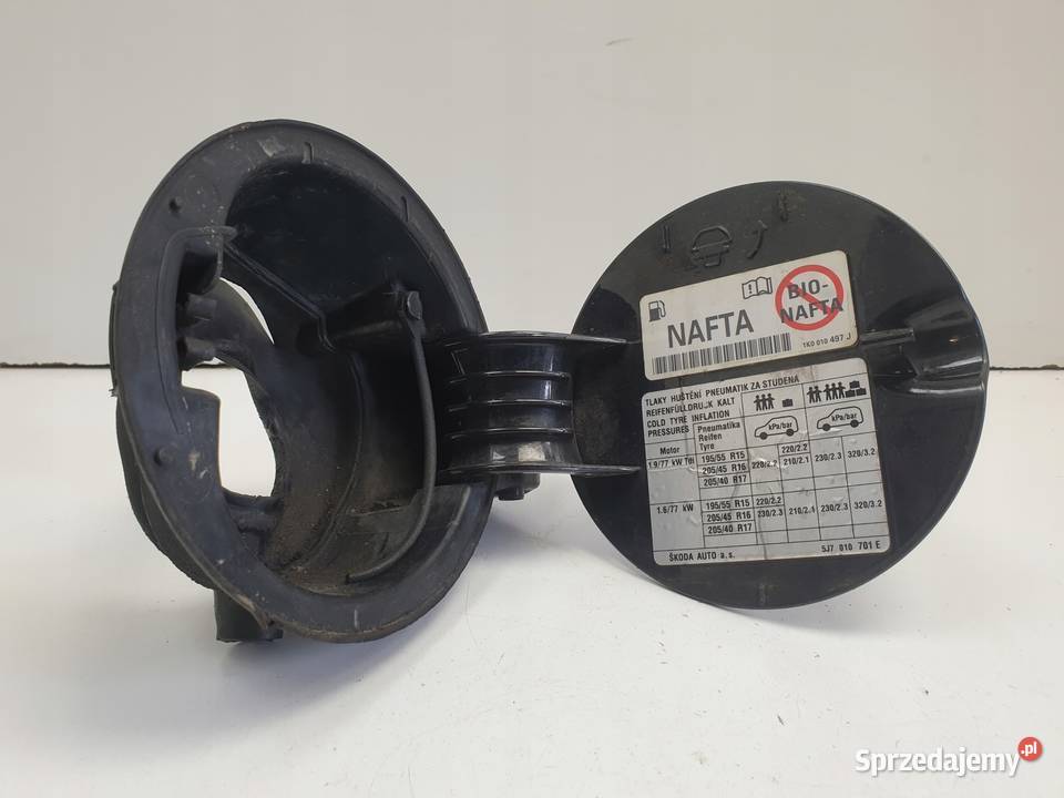 Skoda Roomster diesel KLAPKA WLEWU PALIWA osobowe Rudka