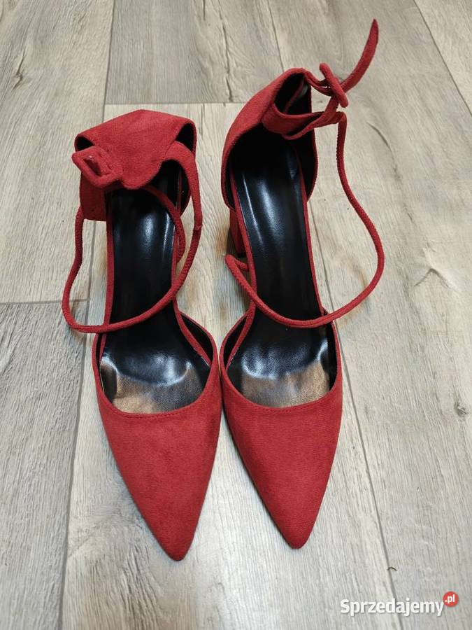 42 czerwone zmysłowe czółenka wieczorowe z małopolskie Kraków