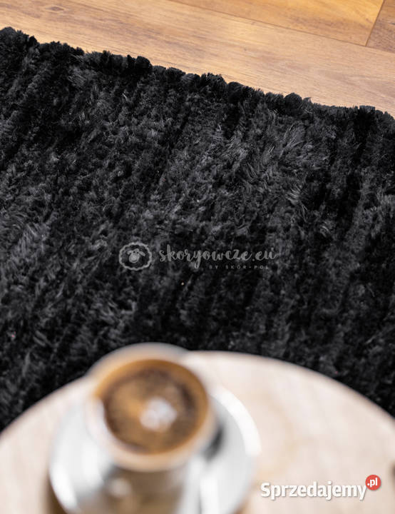 Dywan narzuta ze skór owczych tkana ręcznie Szaflary