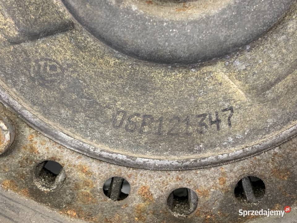 WENTYLATOR CHŁODNICY AUDI A4 B6 19 101 06B121347 Części samochodowe