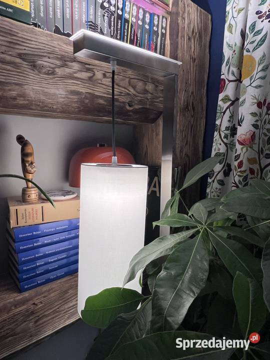 Lampa podłogowa LED