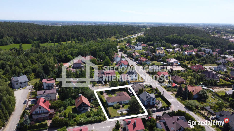 sprzedaży domu wolnostojącego Straszyn 186m2