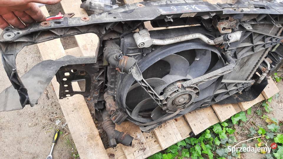 pas przedni z chłodnicami Seat Ibiza III 12 benz osobowe Dębno