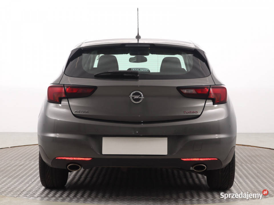 Opel Astra 16 T