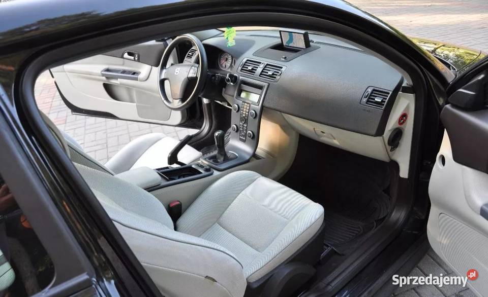 Sprz3dam Volvo C30 16 DRIVEe diesel 109 2010 Rok produkcji 2010 Płock