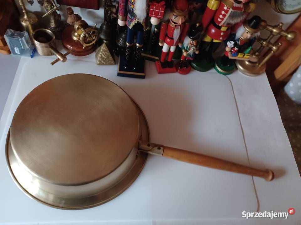 Piękna duża patelnia mosiężna Kolekcja wielkopolskie