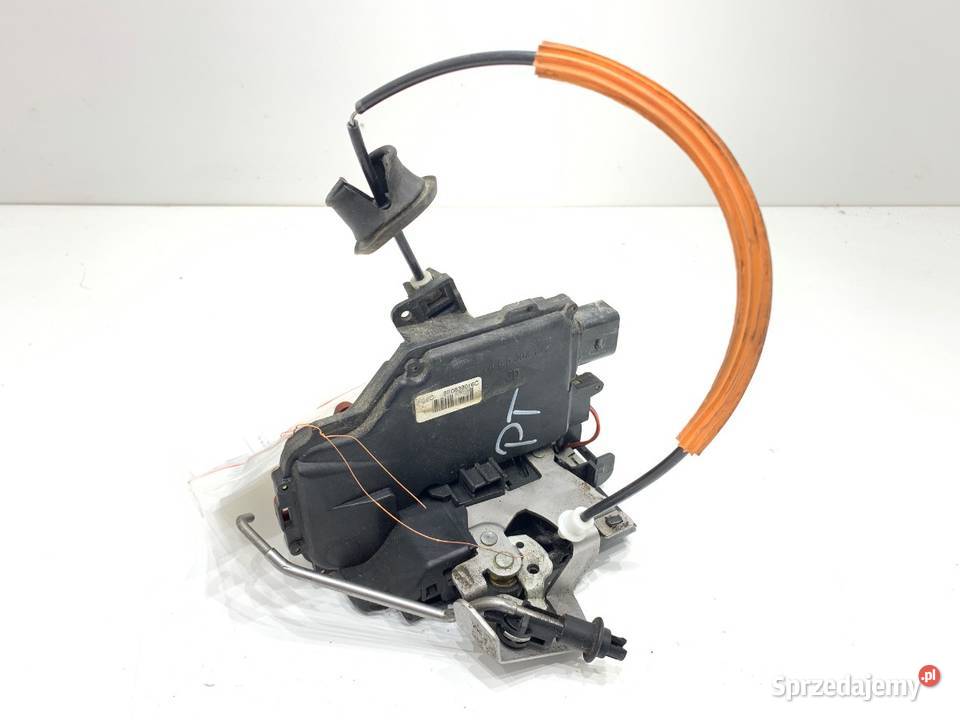 ZAMEK DRZWI PRAWY TYŁ AUDI A4 B6 Kombi