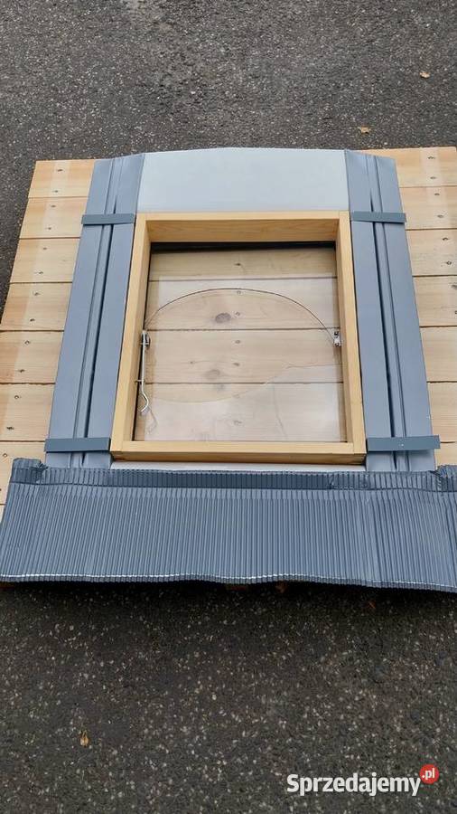 Wyłaz dachowy VELUX VLT 025 1000 45x55 Żory sprzedam