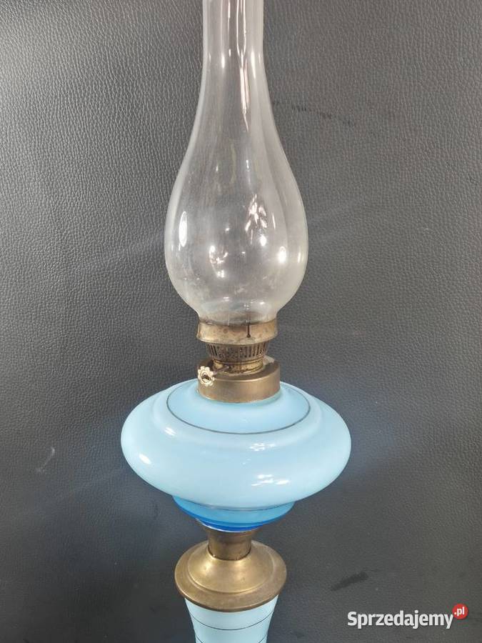 Antyczne niebieska lampa naftowa opalowe Francja Poddębice