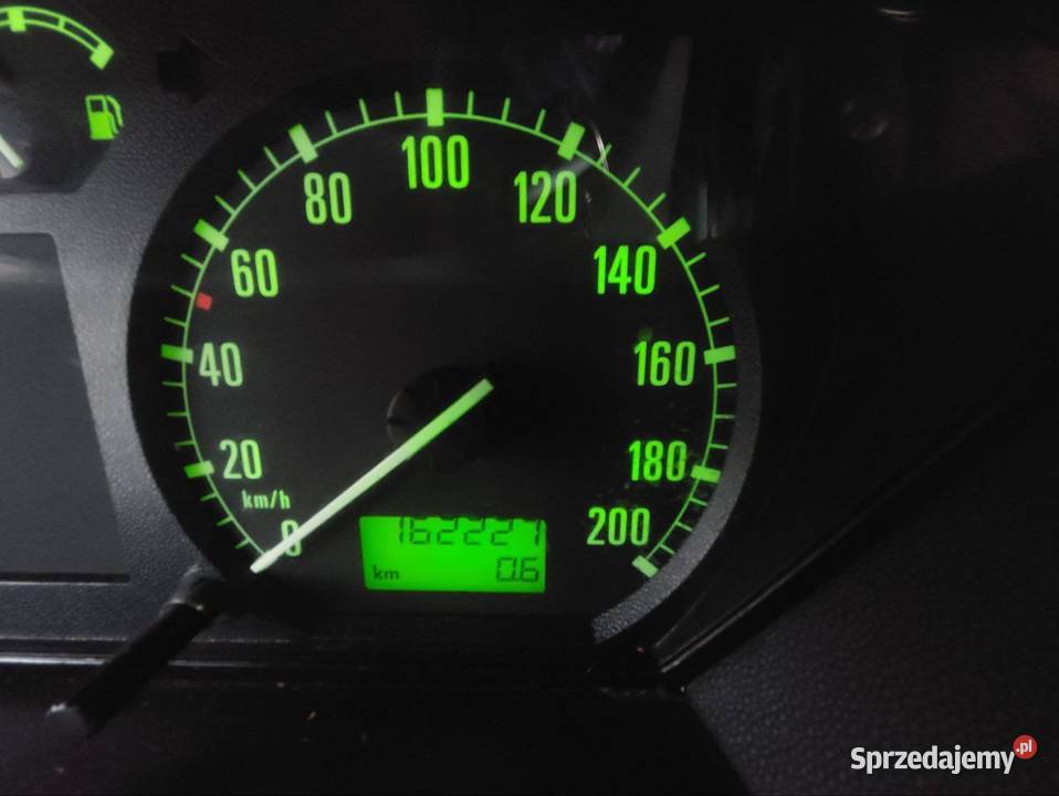 Sprzedam prosty samochód o niskich kosztach manualna Bydgoszcz