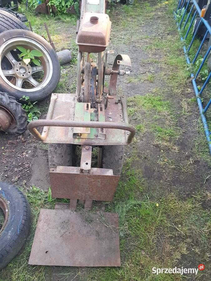 Jednoosiowy traktorek ogrodniczyna budowędo Barlinek