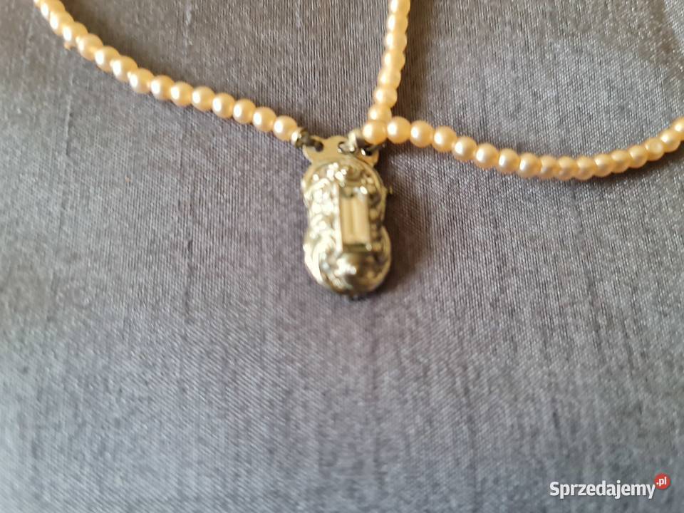 Biżuteria z okresu PRLu Korale z zawieszką mazowieckie Warszawa