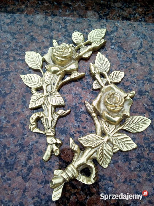 Róża mosiężna złota z kłosem z dłonią prawolewo