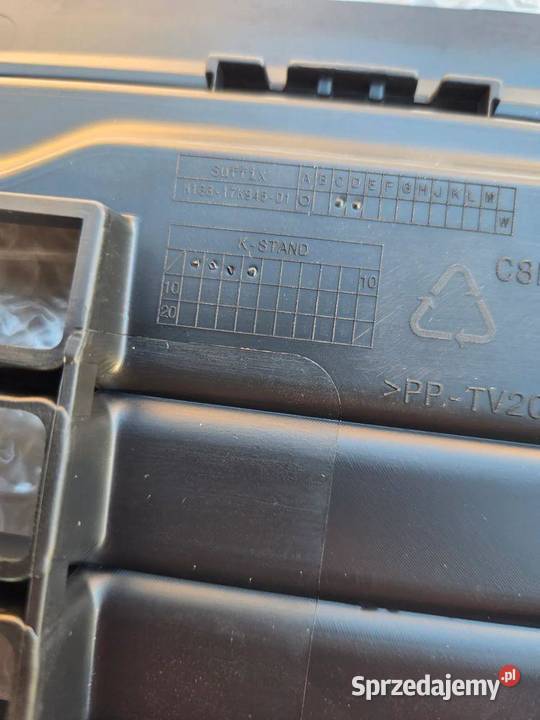 Kratka środkowa Ford Fiesta MK8 STLine 2393884