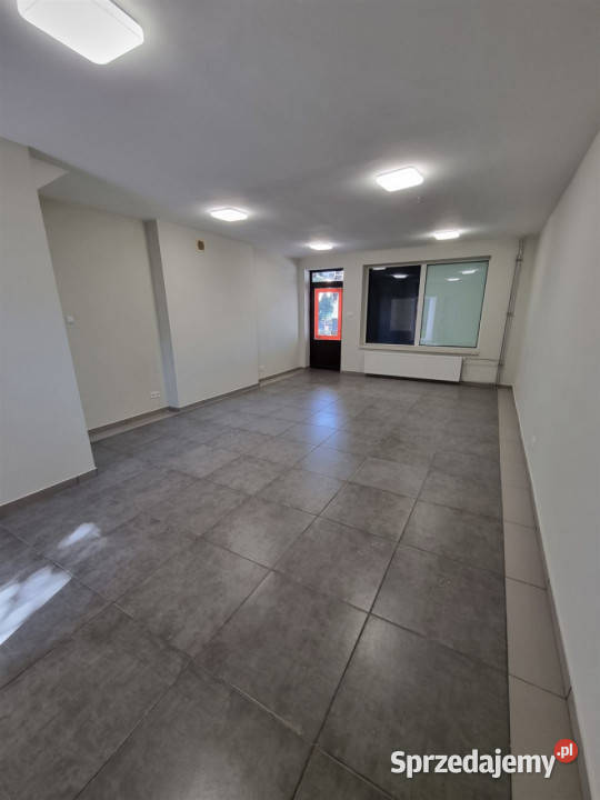 Do sprzedaży lokal Sieradz 130m2
