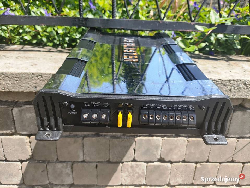 Wzmacniacz samochodowy 4 kanałowy US Blaster USB Niegowonice