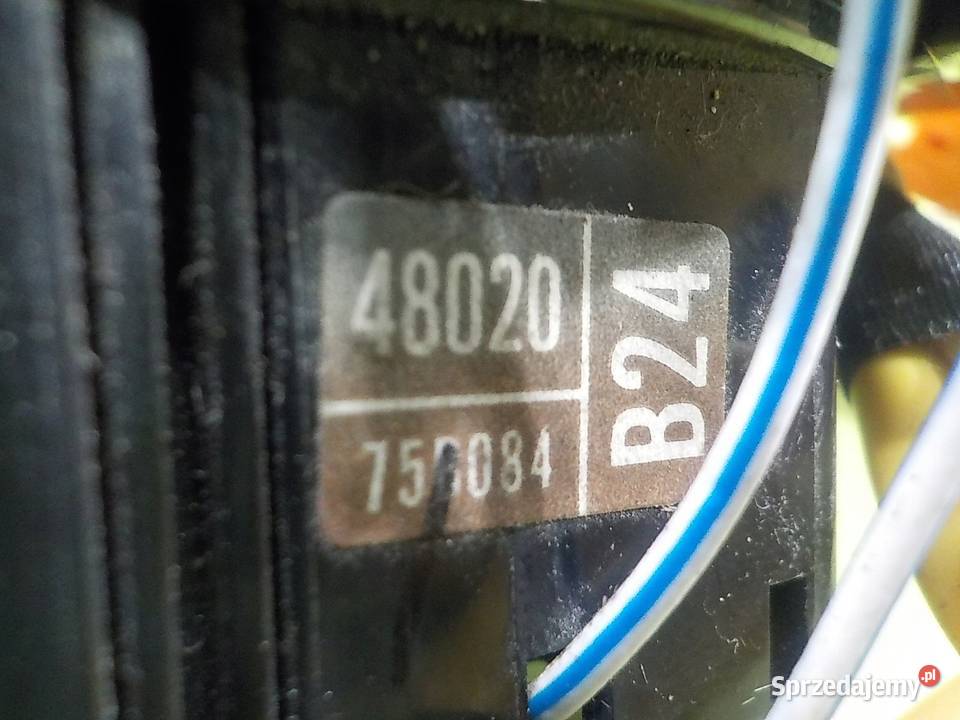 TOYOTA PRIUS II 15 VVTI 07r HB 5D tasma zwijak