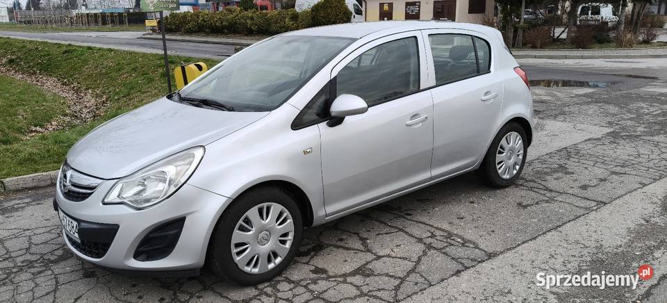 Opel corsa 12 benzyna Polift 80KM Rzeszów