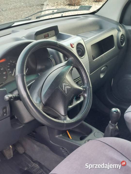 Sprzedam Citroena Berlingo z 2011r samochód