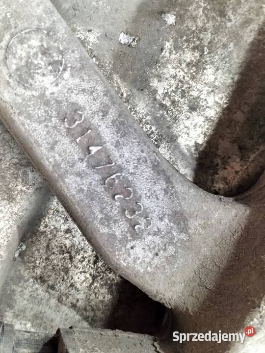 ZWROTNICA PRAWY TYŁ 20 D AWD 190 31476232 Volvo
