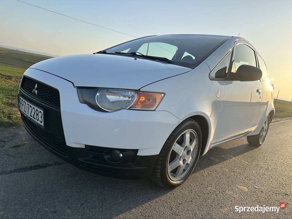 Mitsubishi Colt VI 11i 12V 75 2010 z Niemiec kurtyny powietrzne podkarpackie Przeworsk sprzedam