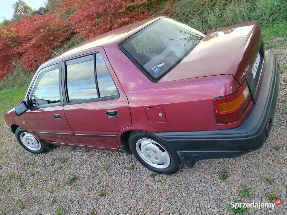 Hyundai Pony 15 LPG sedan ładny i zdrowy Morawica sprzedam