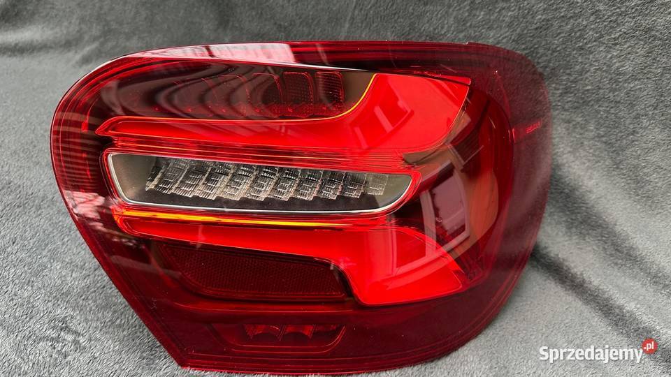 MERCEDES AKLASA 176 LIFT LAMPA PRAWA TYŁ W176 Gorzów Wielkopolski
