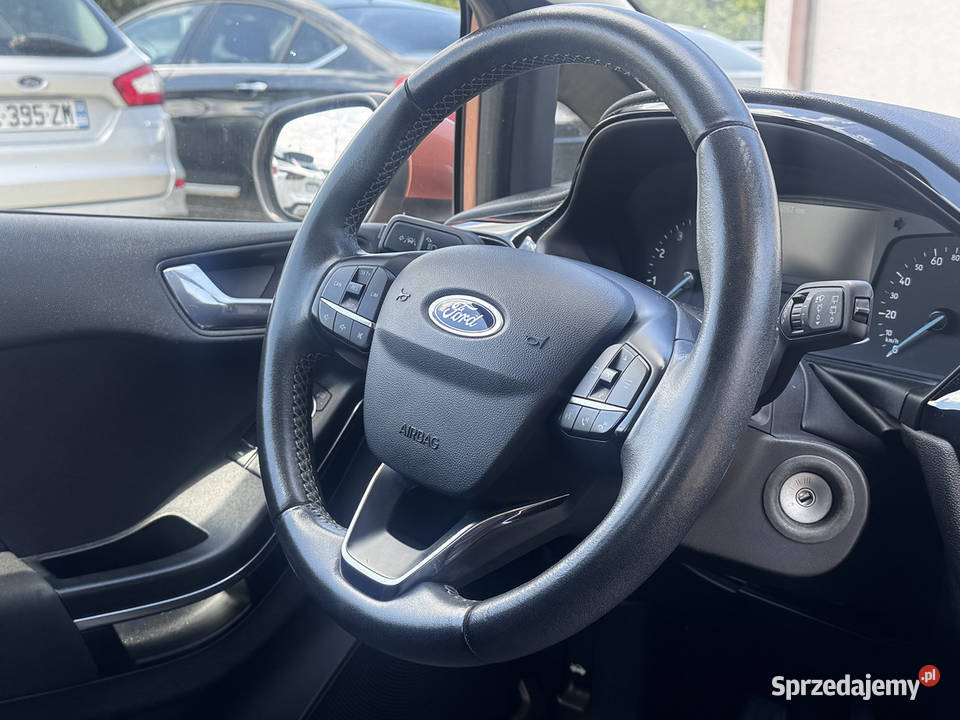 Ford Fiesta 2018r Polski Salon I właściciel pomarańczowy Paniówki