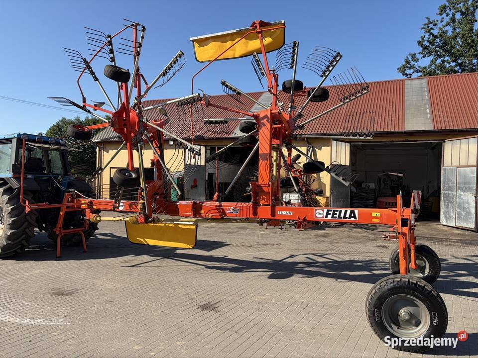 Zgrabiarka 2 karuzelowa Fella TS 1602 Do boku Myszyniec