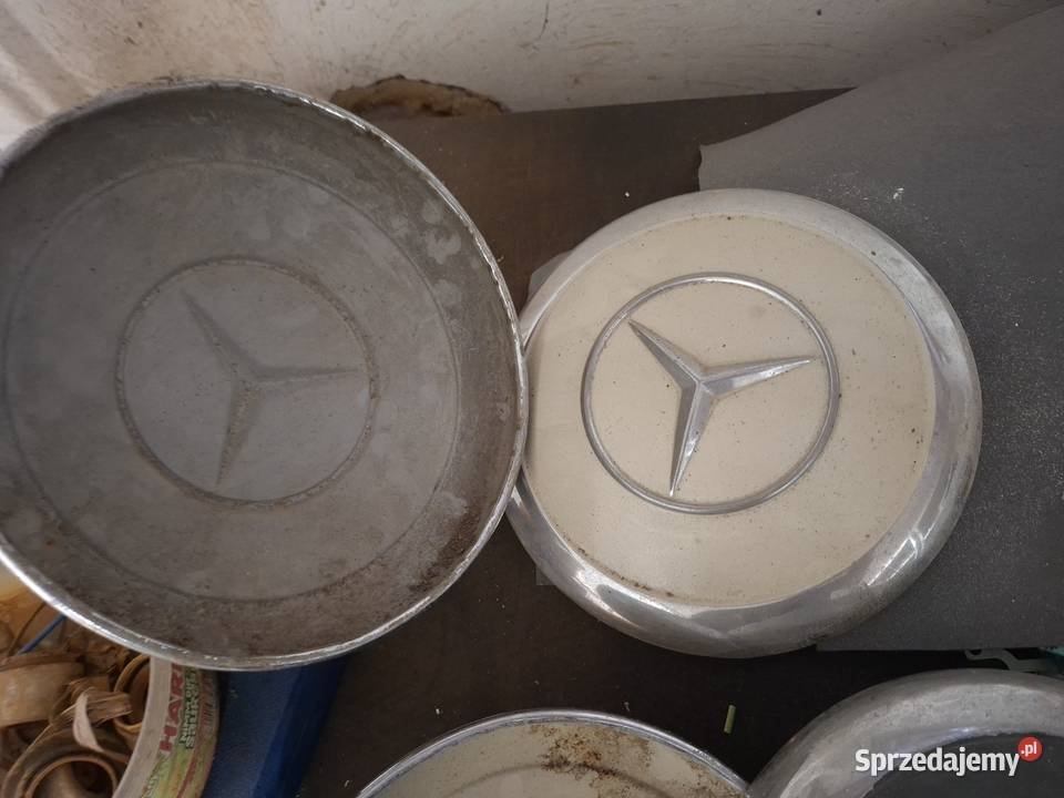 Mercedes W108W111 W113 Pagoda kołpaki małe Trzebnica sprzedam