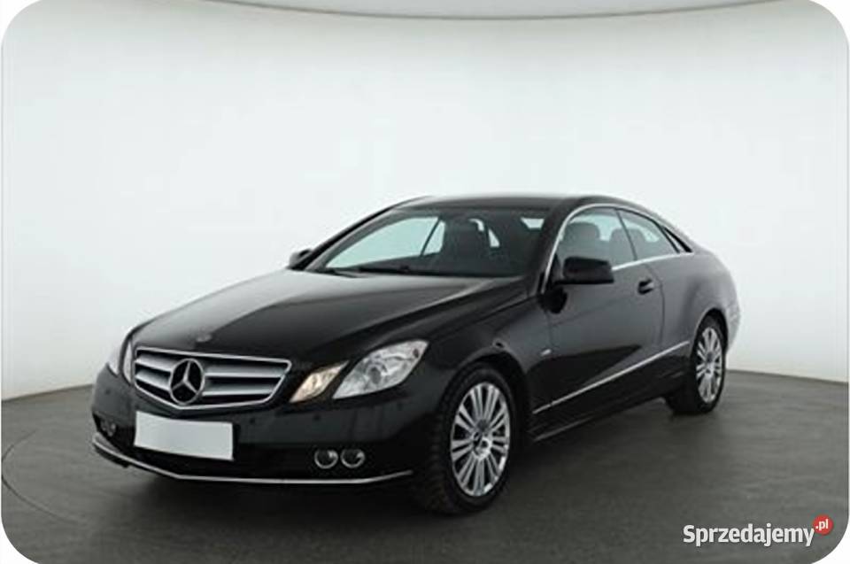 Sprzedam Mercedesa klasy E Coup z 2011 roku poduszka powietrzna