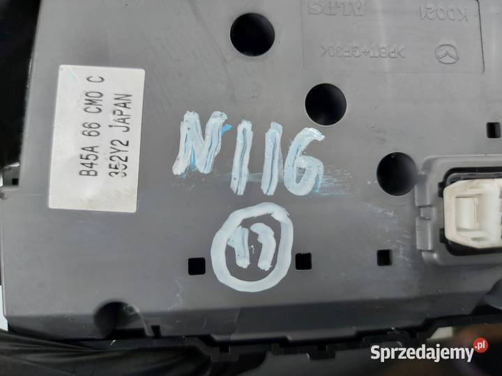 MAZDA 3 III BM 14r panel radia nawigacji Panele sterowania, przełączniki świętokrzyskie sprzedam