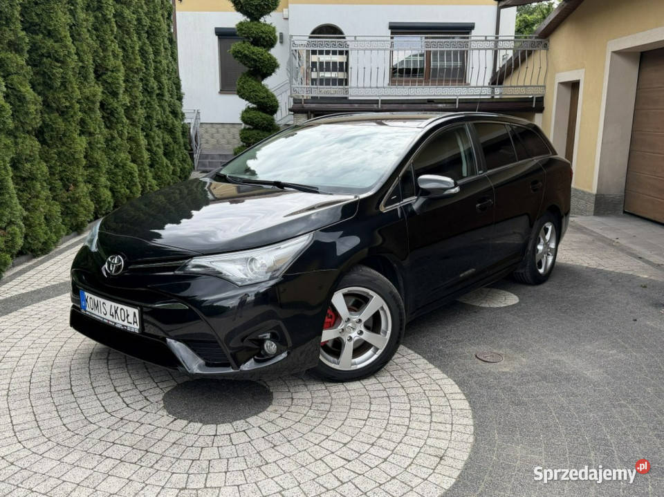 Toyota Avensis Serwis Navi Kamera Cofania wielofunkcyjna kierownica Płońsk