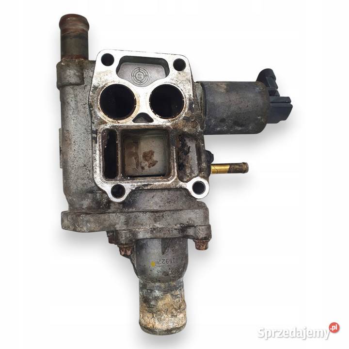 OBUDOWA TERMOSTATU Opel Astra H J Zafira B 17 osobowe Chełm sprzedam