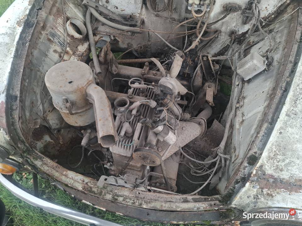 SYRENA 105 BOSTO R20 silnik osprzęt gażnik osobowe Kielce sprzedam