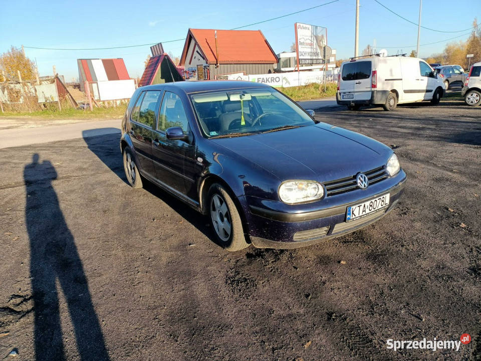 Volkswagen Golf Volkswagen Golf 16 02r IV Rok produkcji 2002 Tarnów