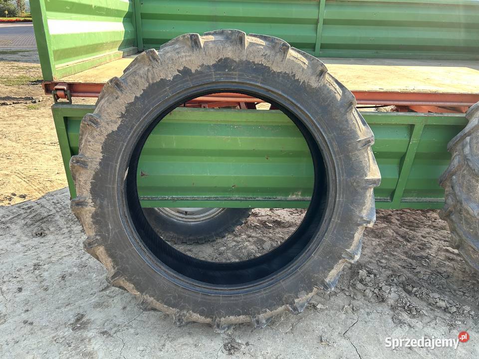 Opony rolnicze 124 R36 32085 R36 TRELLEBORG lubelskie Wasylów