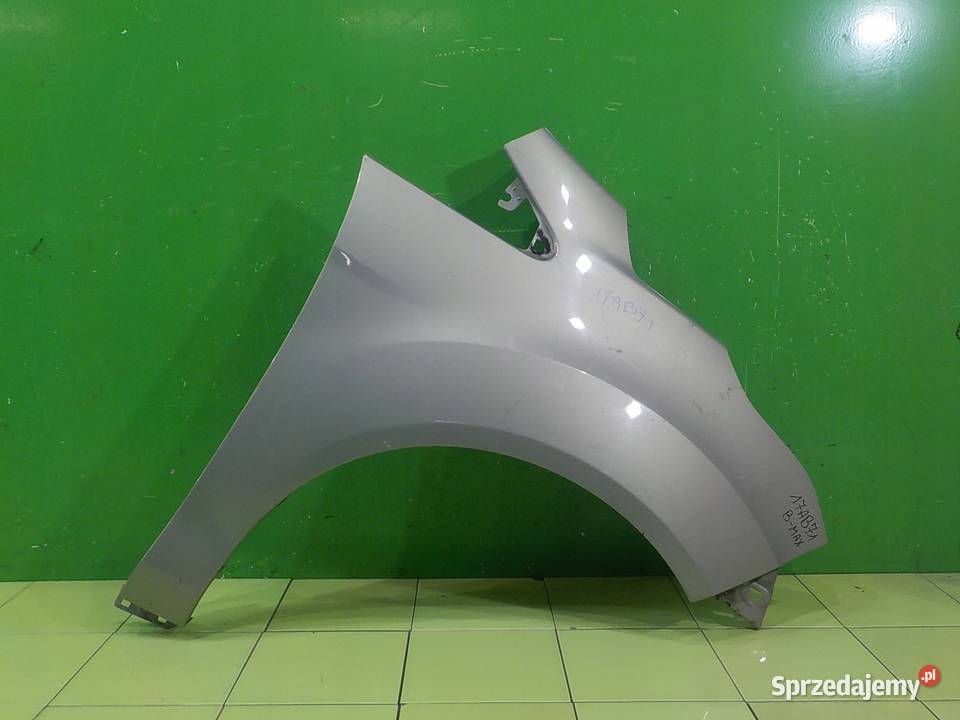 FORD B 10 B 12r 5D blotnik przod prawy Suków