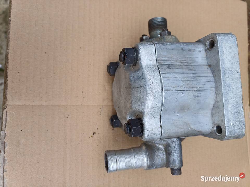 Pompa zębata oleju A18 X Chrzanów sprzedam