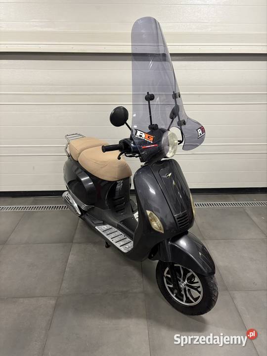 Skuter 50 włoski styl VESPA motorower mazowieckie Warszawa