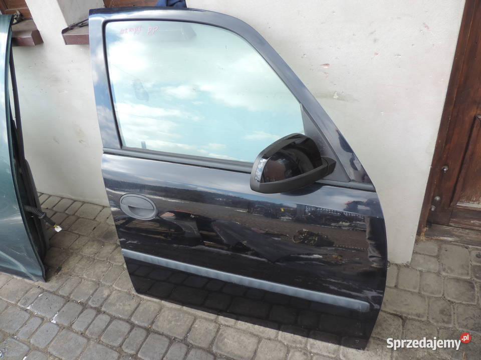 DRZWI PRAWE PRZÓD PRZEDNIE OPEL MERIVA A 20R Rok produkcji 2004