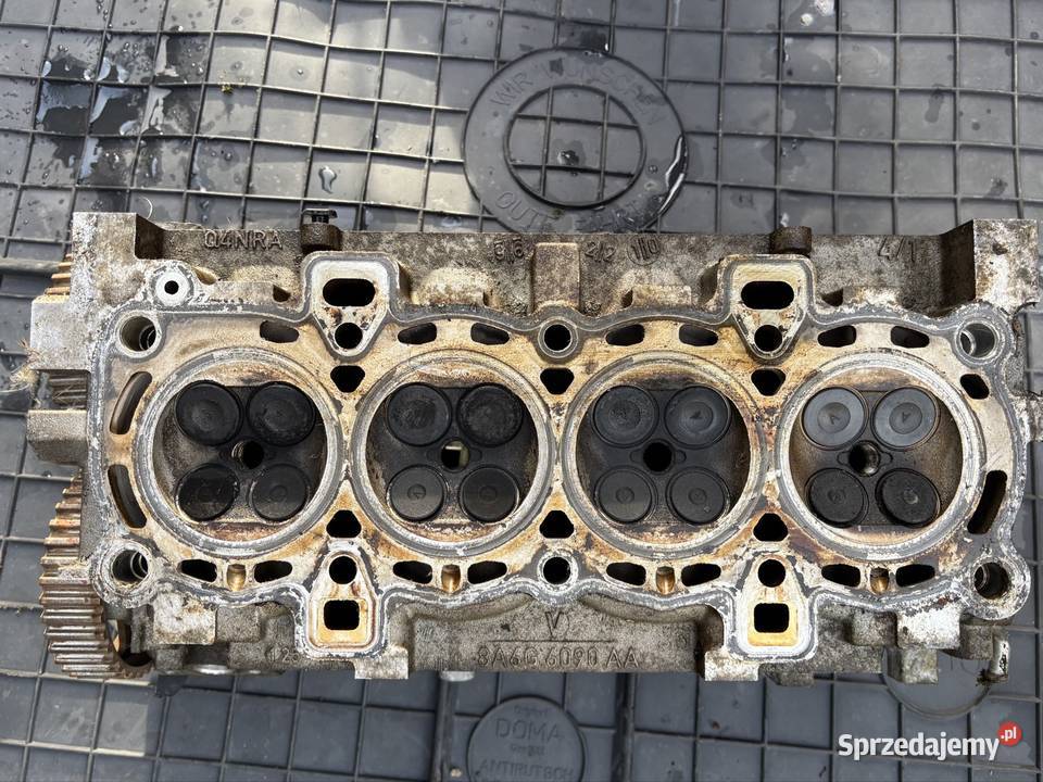 Głowica silnika Ford Fiesta MK7 125 sprzedam