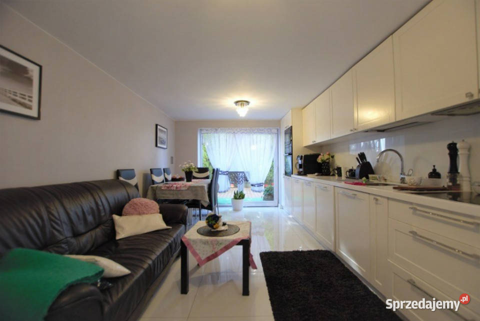sprzedaży domu wolnostojącego 300m2 Kielce