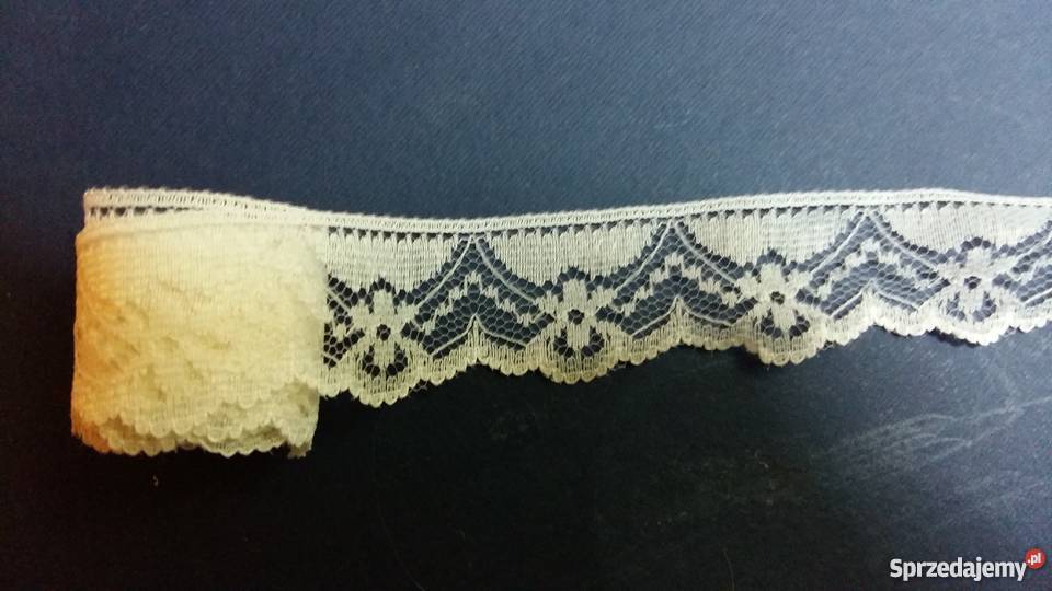 Biała taśma satynowaWstawki koronkiPasmanteria Łódź sprzedam