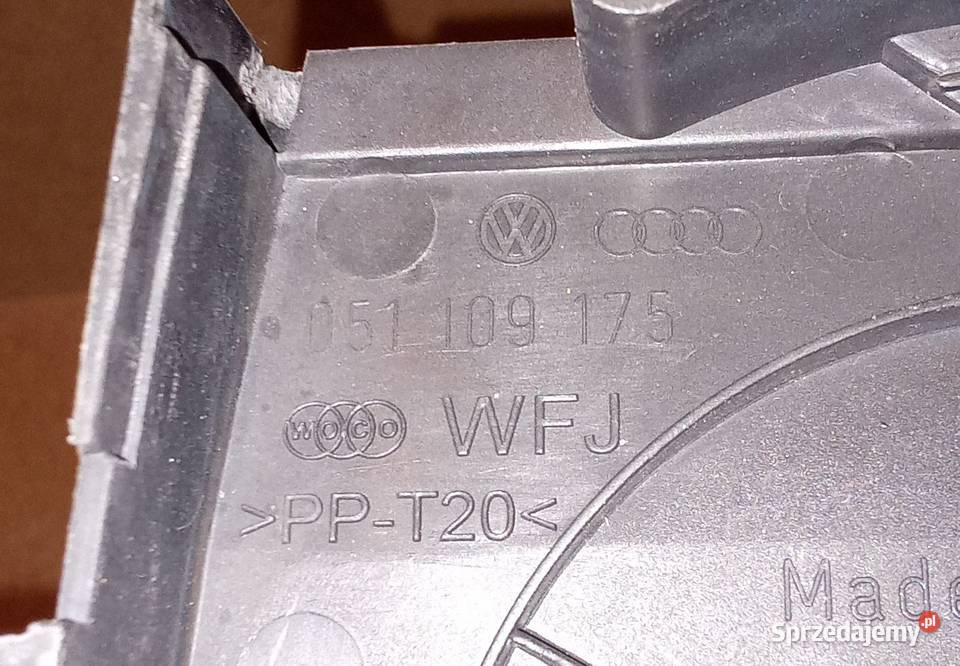 Osłona paska rozrządu 051109175 VW Audi 18 AAM Osłony silnika