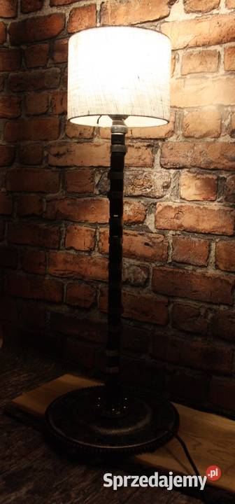 Lampa stojąca loft metal art wałek rozrządu Lampy podłogowe podkarpackie Dębica sprzedam